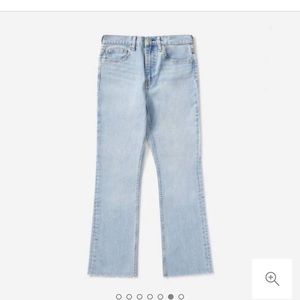 Everlane Light Wash Kick Crop Jeans (BRAND NEW!)